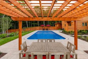 finding high quality renovators in the fall for your pool 