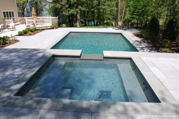 Minimalist and space saving design of a square pool.