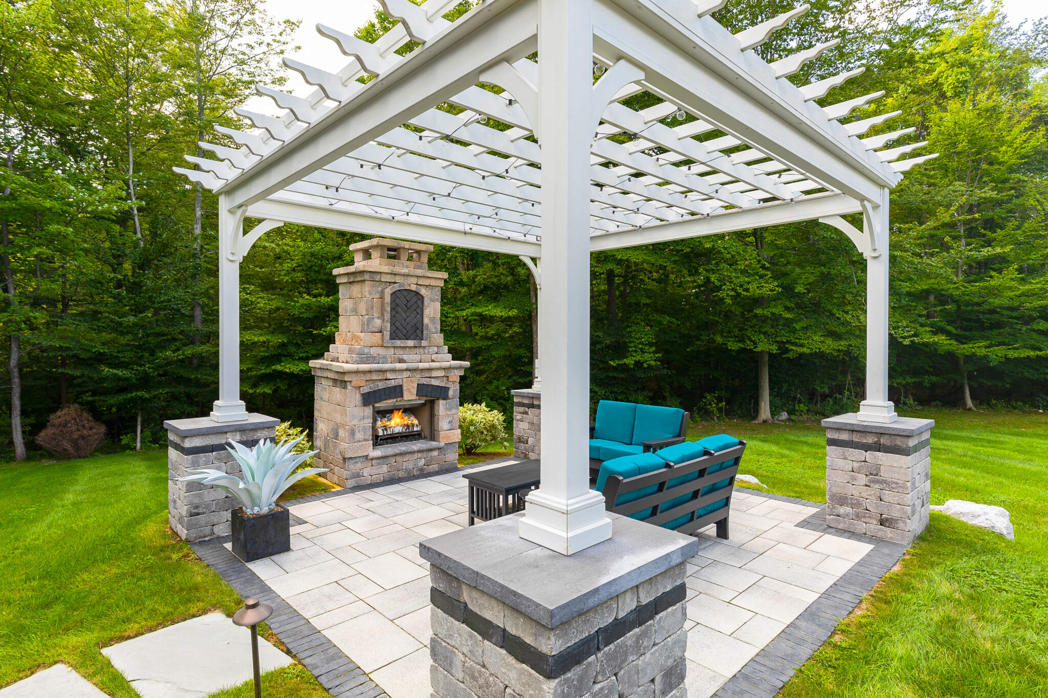 Our fire pits and outdoor fireplaces perfectly blend safety and style